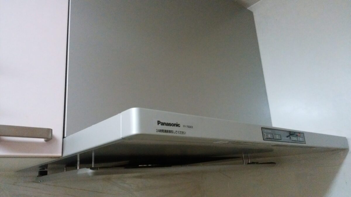 レンジフード取替　ありがとうございました